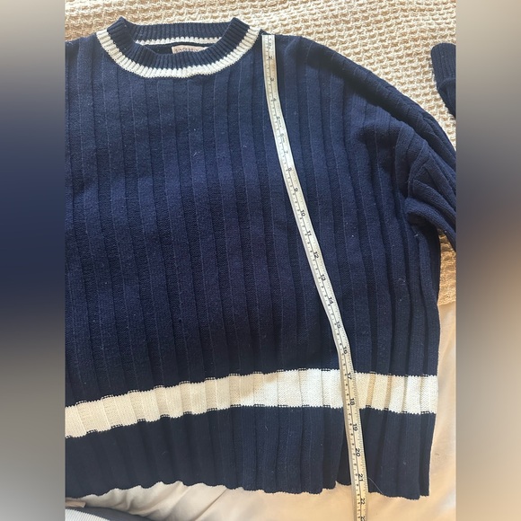 Sincerely Jules Navy and White Knit Sweater and Pant Lounge Set - Size Small - Picture 10 of 11